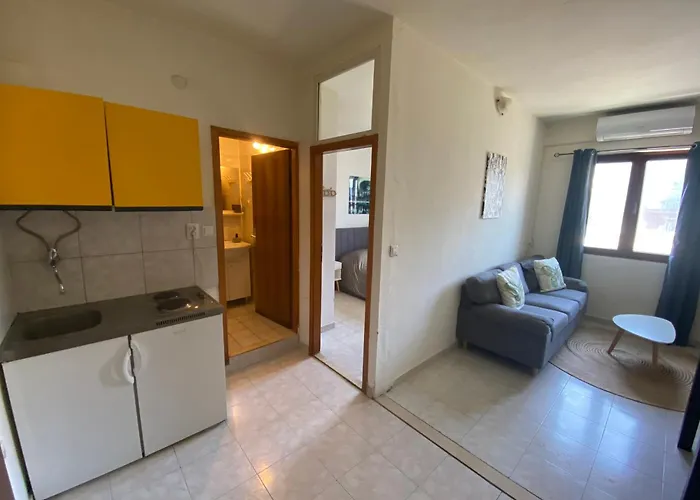 דירה Apartino