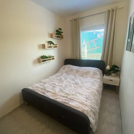 Apartino Σπλιτ